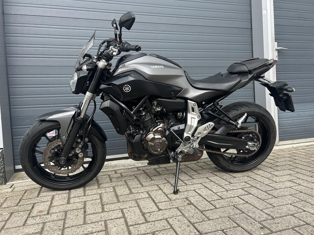 Yamaha MT07 uit 2014 met 41dkm, geheel originele schadevrije staat €4950,-