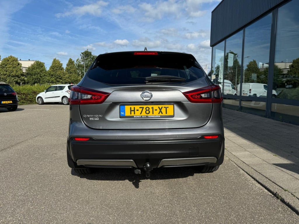 Nissan Qashqai 1.3 dig-t tekna + automaat