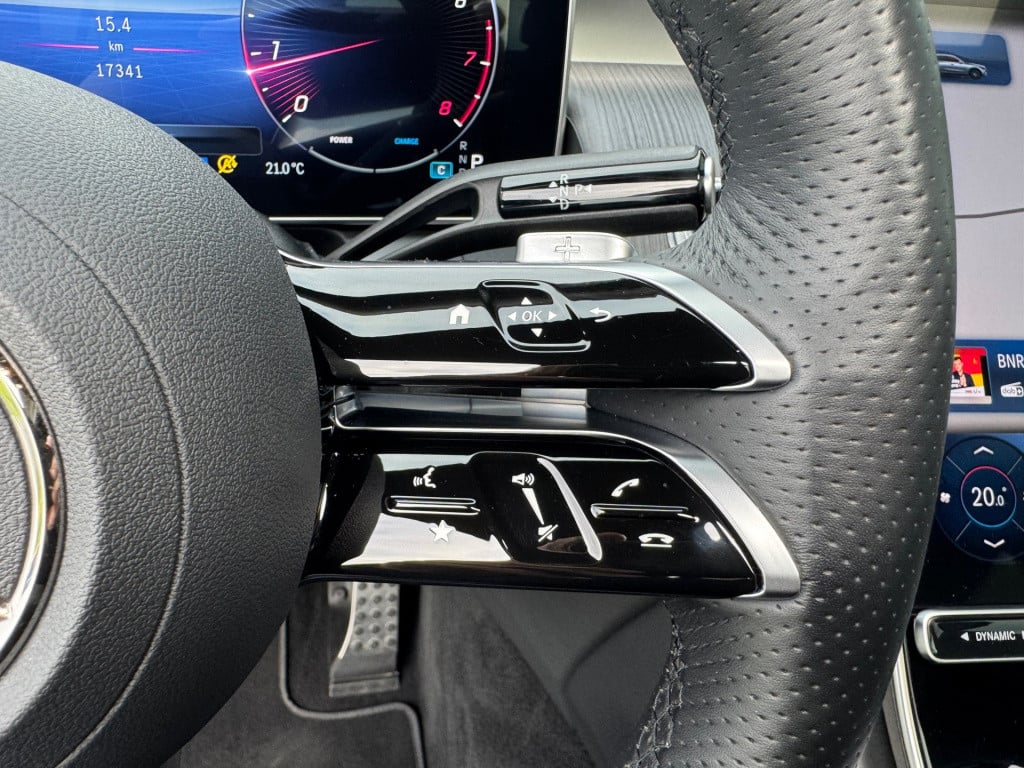 Mercedes-Benz Glc 200 4matic amg line automaat , elektrische trekhaak panor