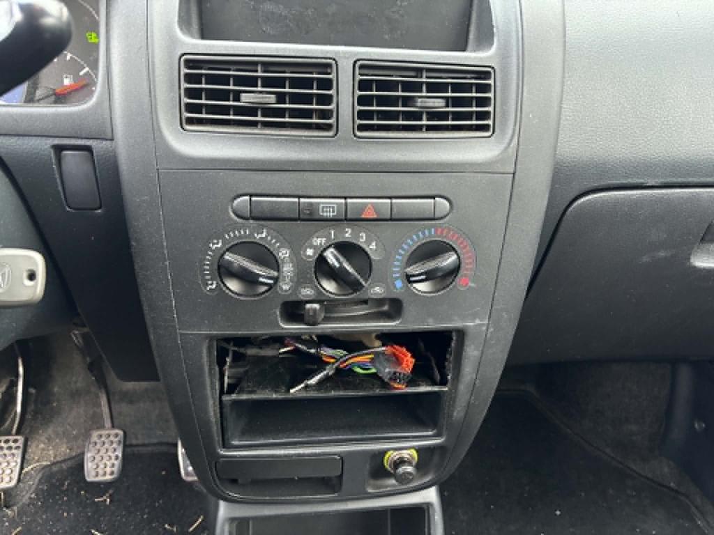 Daihatsu Cuore 1.0 summer edition