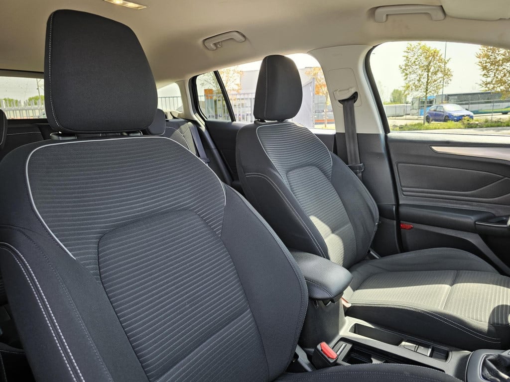 Ford Focus wagon 1.0 ecoboost titanium business