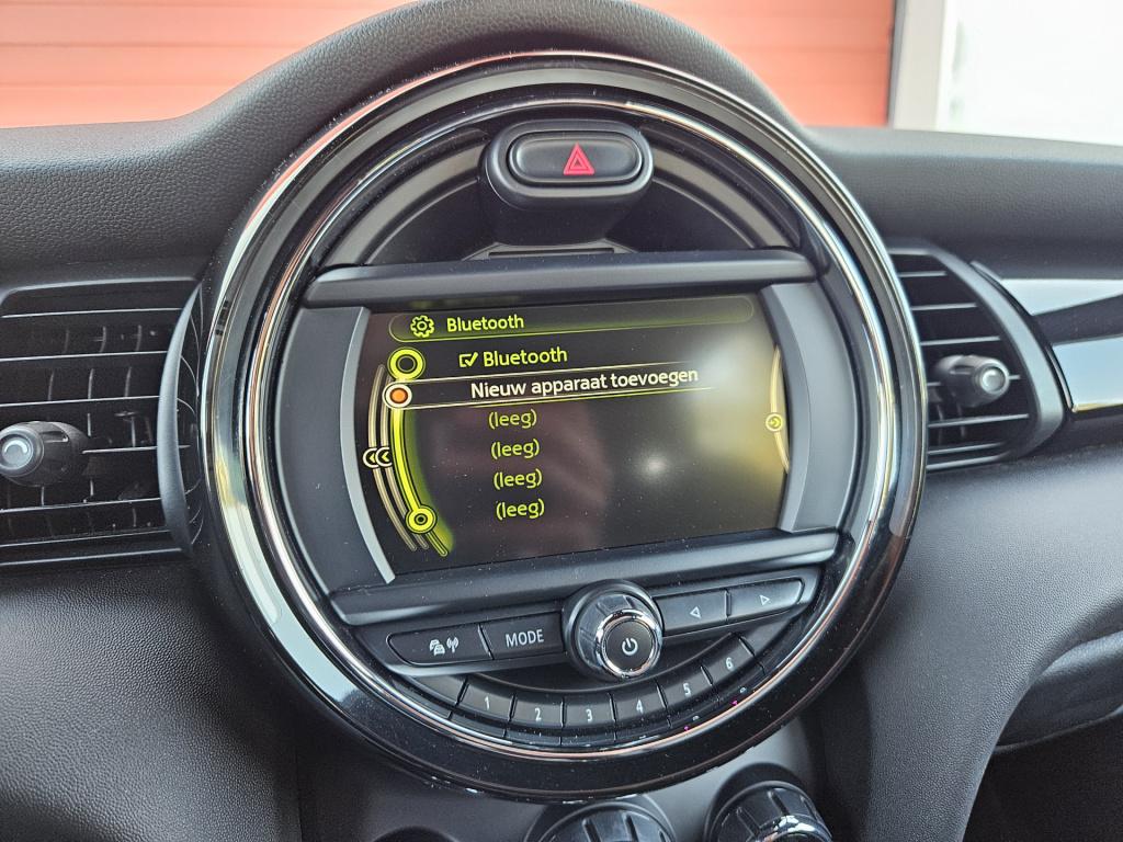 Mini 5-deurs 1.5 cooper pepper serious business | keyless | rijklaar inclus