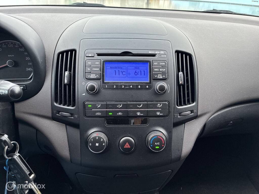 Hyundai i30, 1.4i i-Motion Business km168.562 Airco 5Deurs BJ2011
