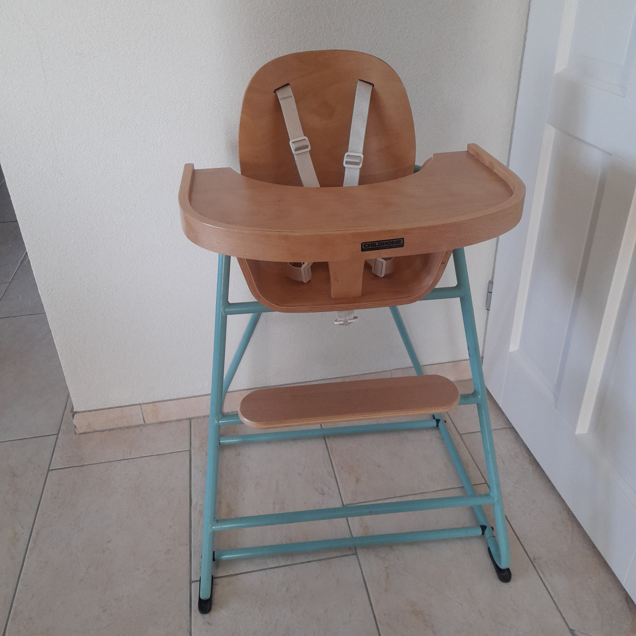 Childhome kinderstoel ( in goede nette staat )