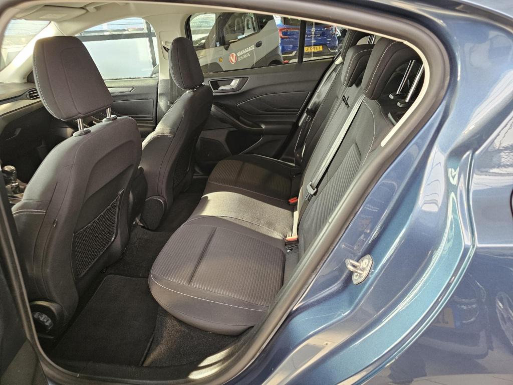 Ford Focus 1.0 ecoboost titanium business
