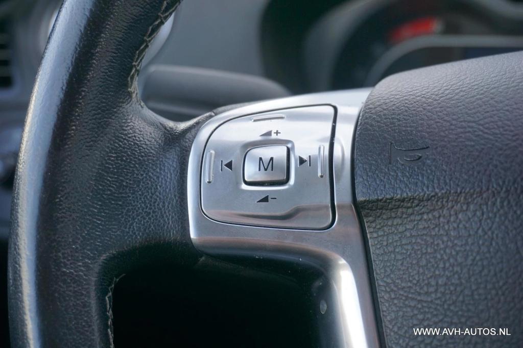 Ford S-Max 2.0-16v