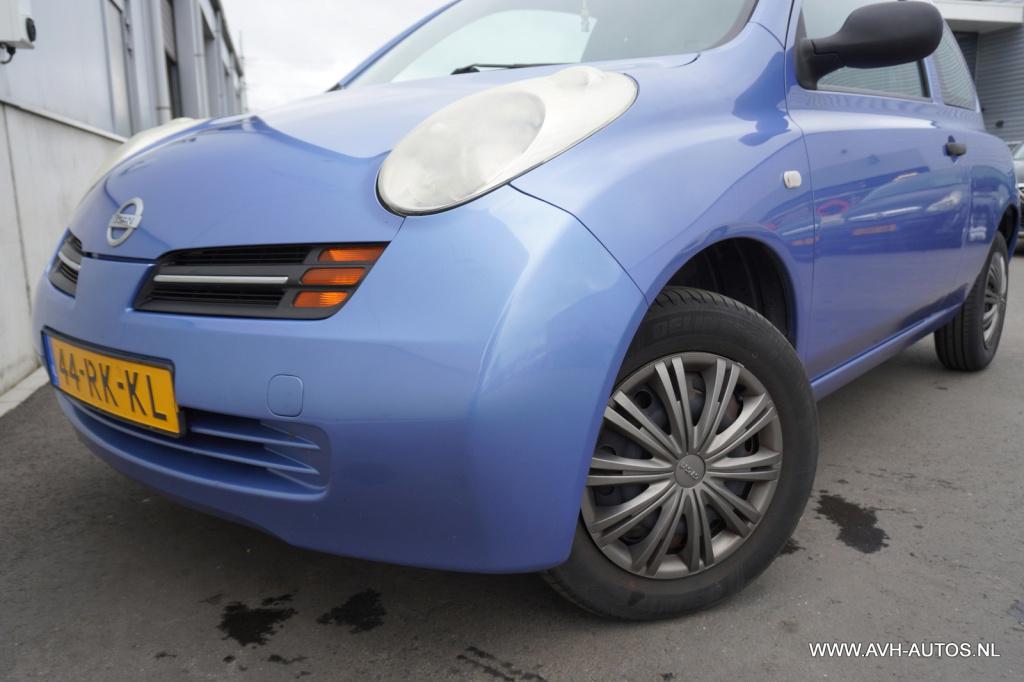 Nissan Micra 1.0 basis