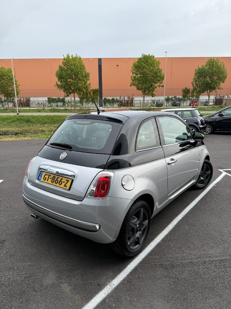Fiat 500 1.2 - rosa - glazen dak