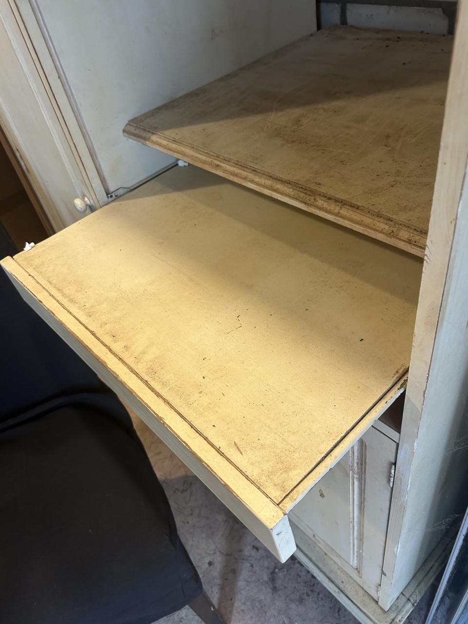 Bureau / Secretaire met rolluik