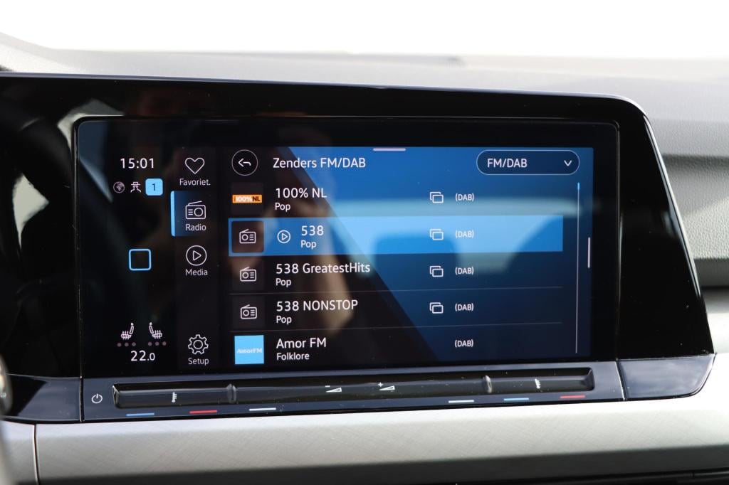 Volkswagen Golf 1.5 tsi life 130pk