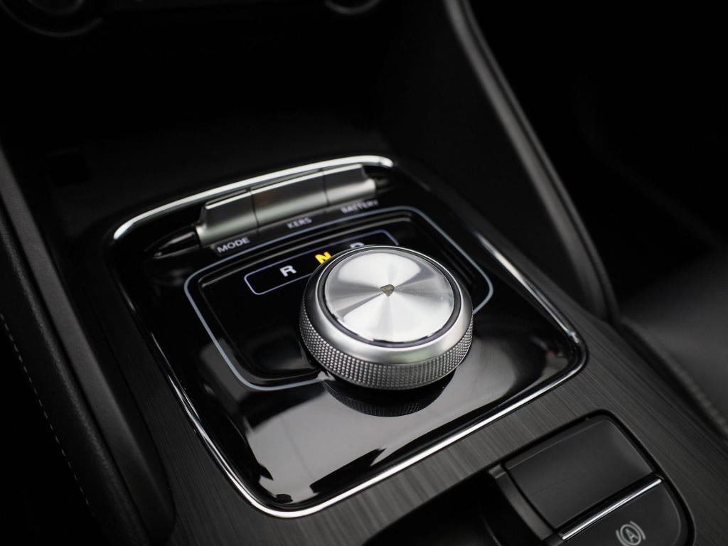 MG Zs Ev mg luxury 45 kwh | automaat | panoramadak | leder | navigatie | ai