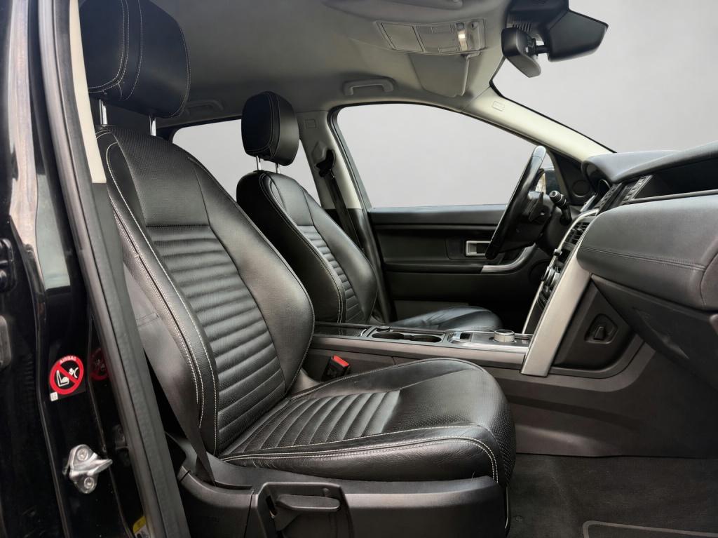 Land Rover Discovery 2.0 td4 se 7 persoons