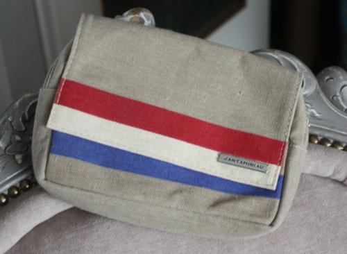 Nieuwe toilletta  merk jantaminian klm tas