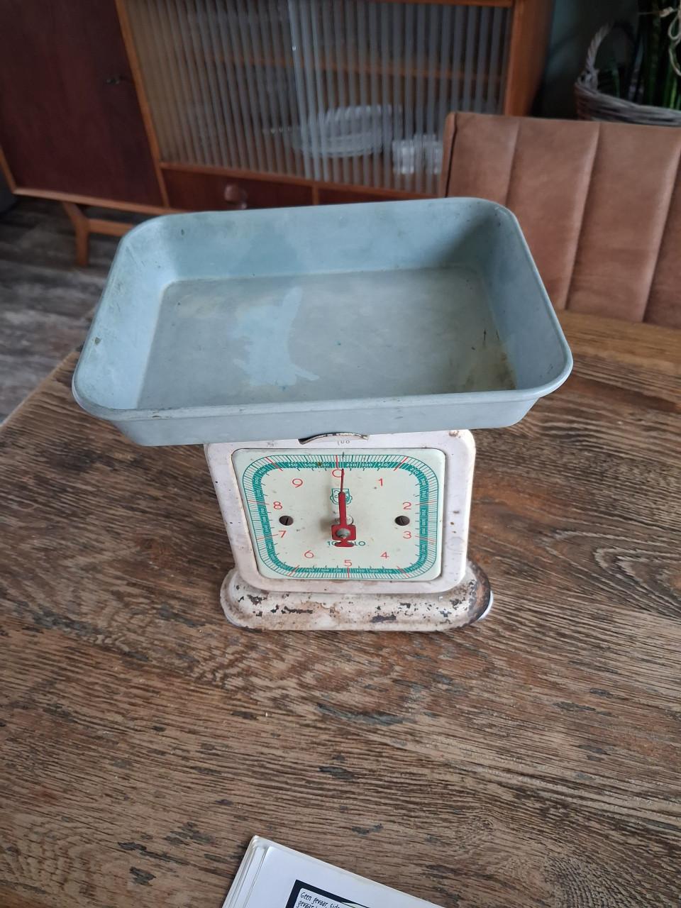 Oud weegschaaltje