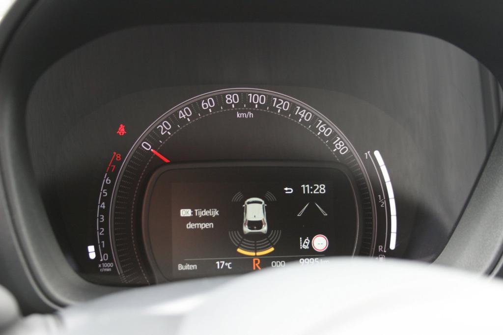 Toyota Aygo x 1.0 vvt-i s-cvt envy