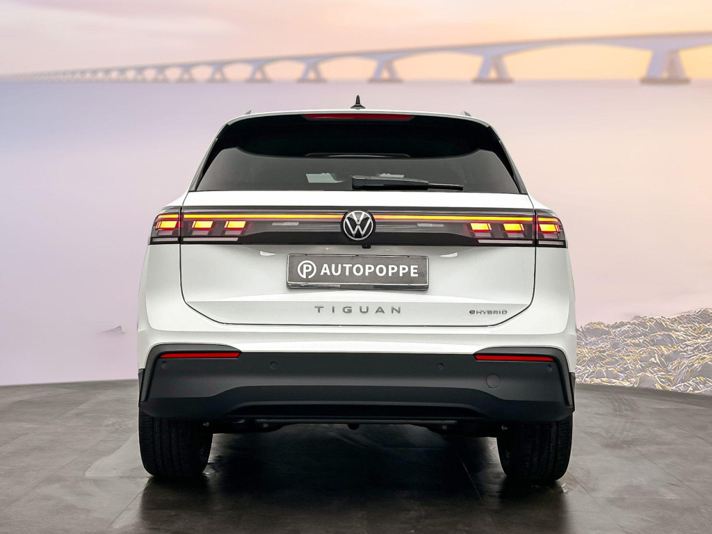 Volkswagen Tiguan life edition 1.5 tsi ehybrid 150 kw 204 pk 6