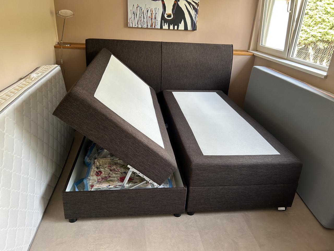 Boxspring met opbergboxen 180x200x48
