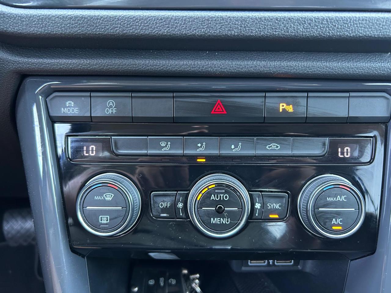 Volkswagen T-Roc 1.5 TSI Sport Business R|DSG|CRUISE CONTR|