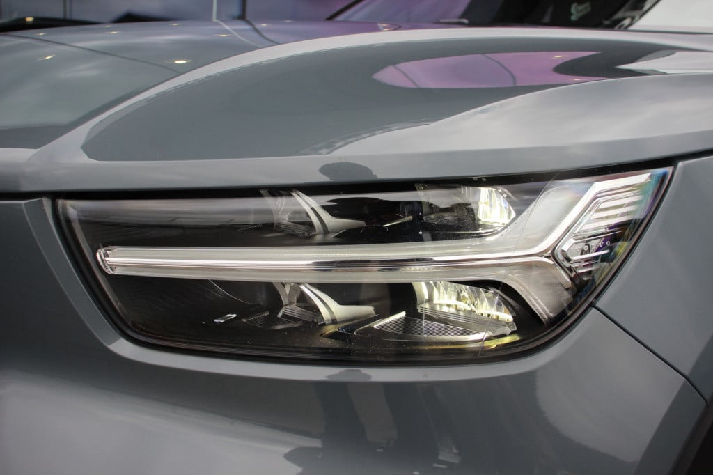 Volvo XC40 1.5 t3 r-design | elec. trekhaak | camera | half leder