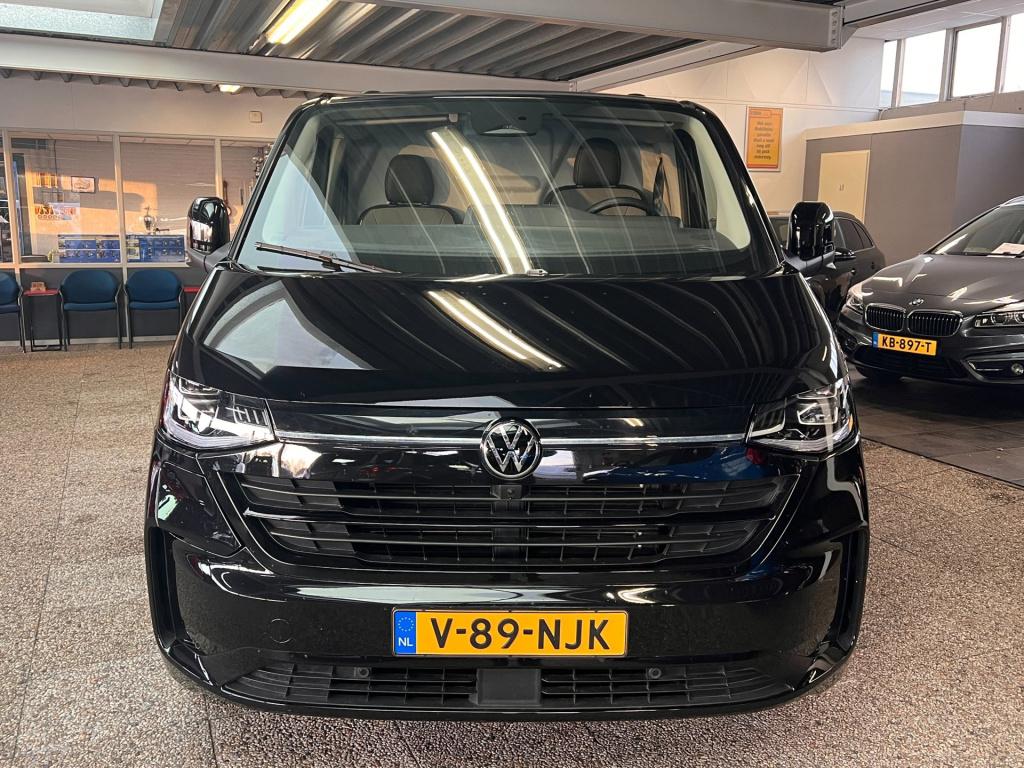 Volkswagen E-transporter 32 l2h1 bulli 64 kwh bulli 285pk, trekhaak enz..