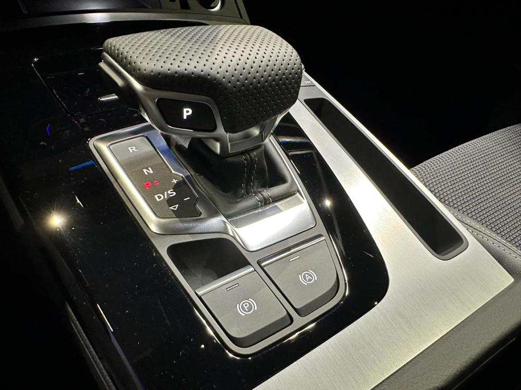 Audi Q5 50 tfsi e s edition competition *keyless*camera*chronosgrey*trekhaa