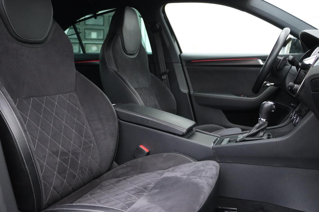 Skoda Superb 2.0 tsi 4x4 sportline business 280pk dsg7