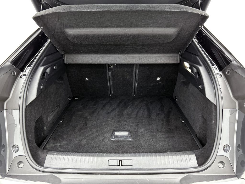 Peugeot 3008 1.2 hybrid 145 gt | rijklaar |