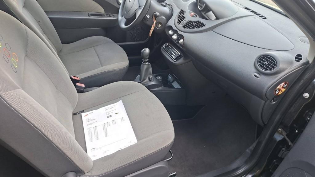 Renault Twingo 1.2 16v collection sportief