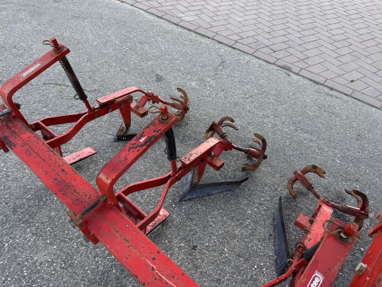 6 rijen 7 elementen Steketee schoffelmachine