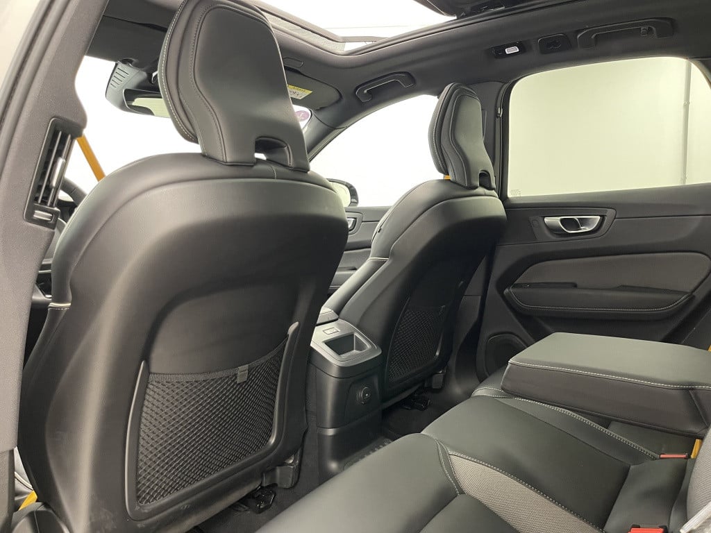 Volvo XC60 2.0 t8 awd polestar 455pk | silver dawn | long range | 360 camer