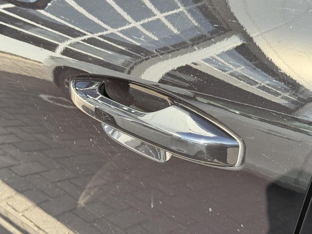 Volvo XC40 t5 262pk recharge ultimate bright| full options !!