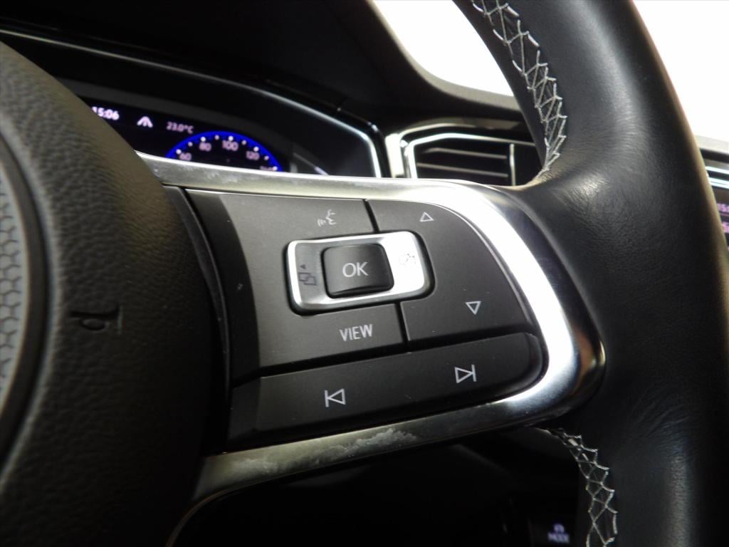 Volkswagen T-roc 1.5 tsi 150pk 7-dsg sport