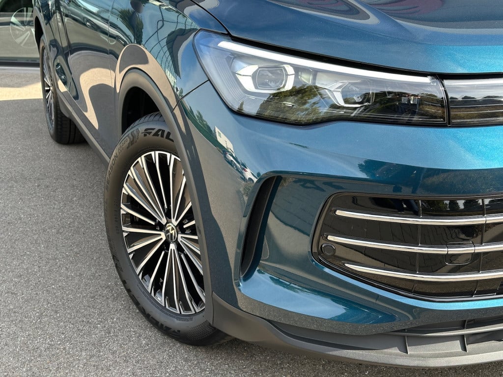 Volkswagen Tiguan 1.5 etsi 150pk dsg elegance | 360 camera | trekhaak | dod