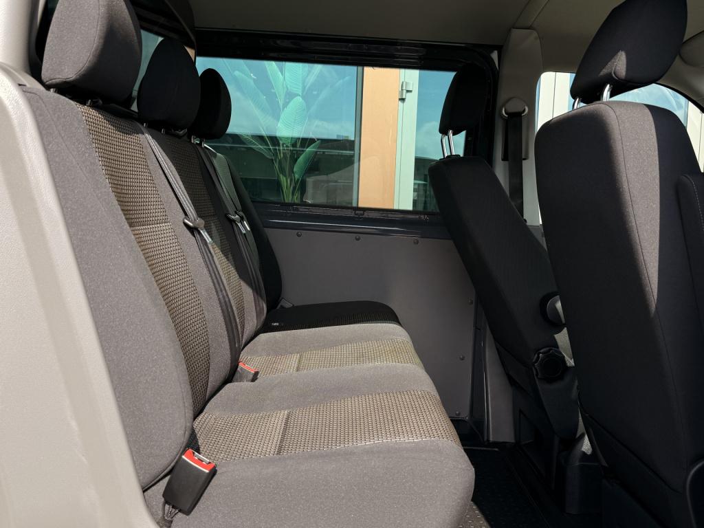 Volkswagen Transporter 2.0 tdi l1h1 28 | acc | dubbele cabine | stoelverwar