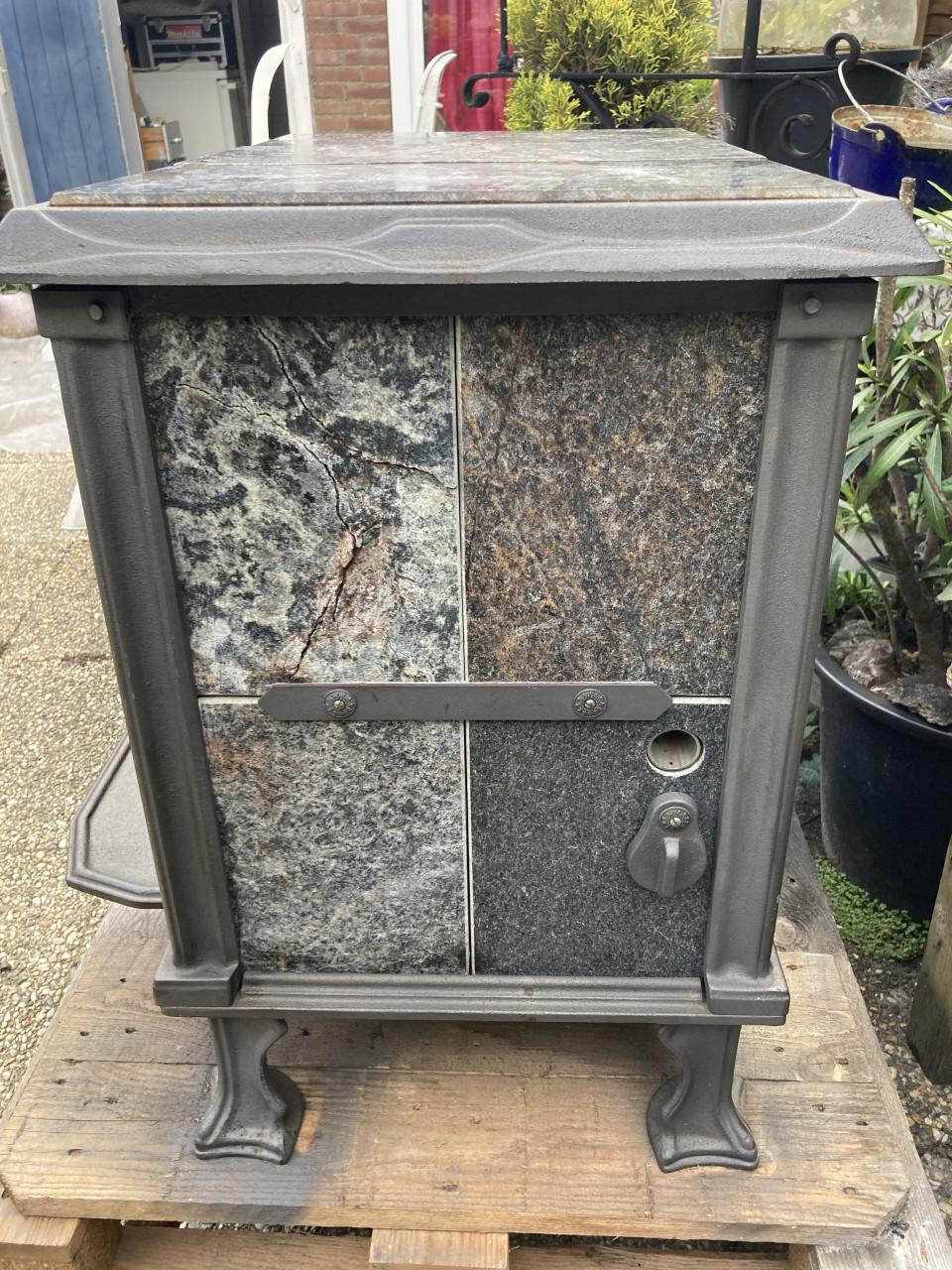 Te Koop speksteen kachel met rook kanaal