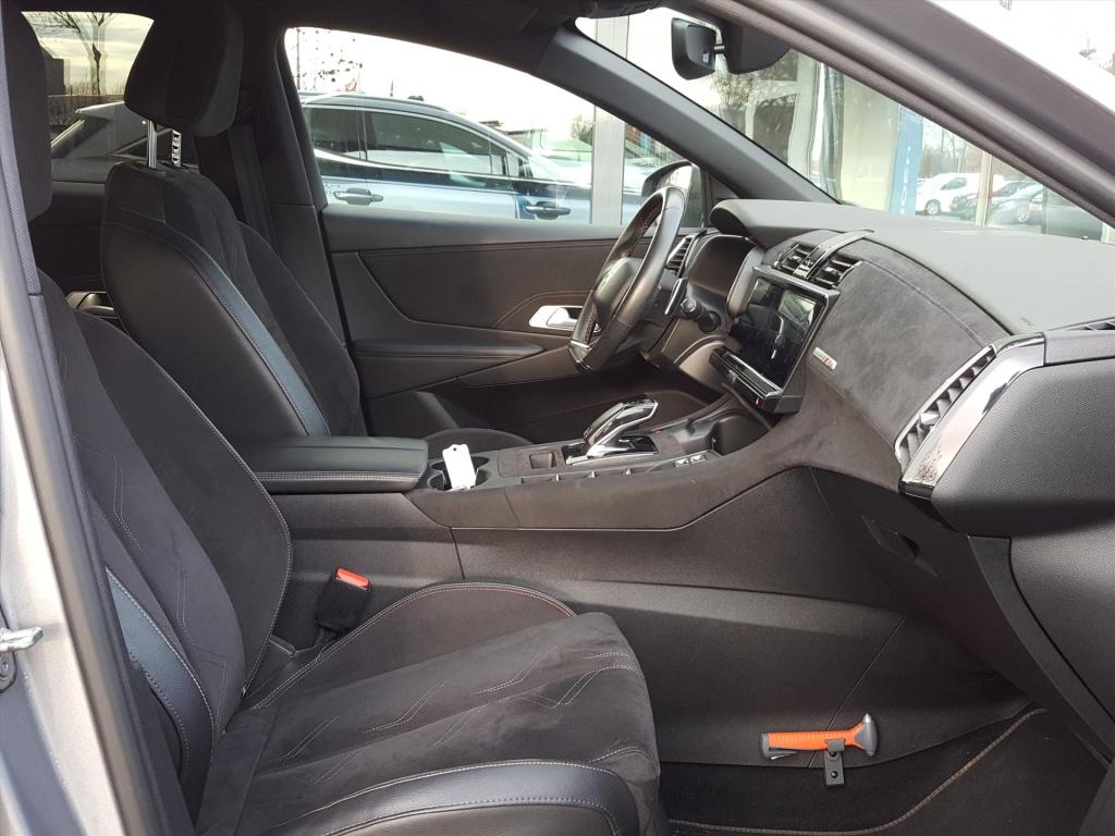 Ds Ds 7 crossback executive 1.6t-180pk automaat(eat8) navigatie | apple car