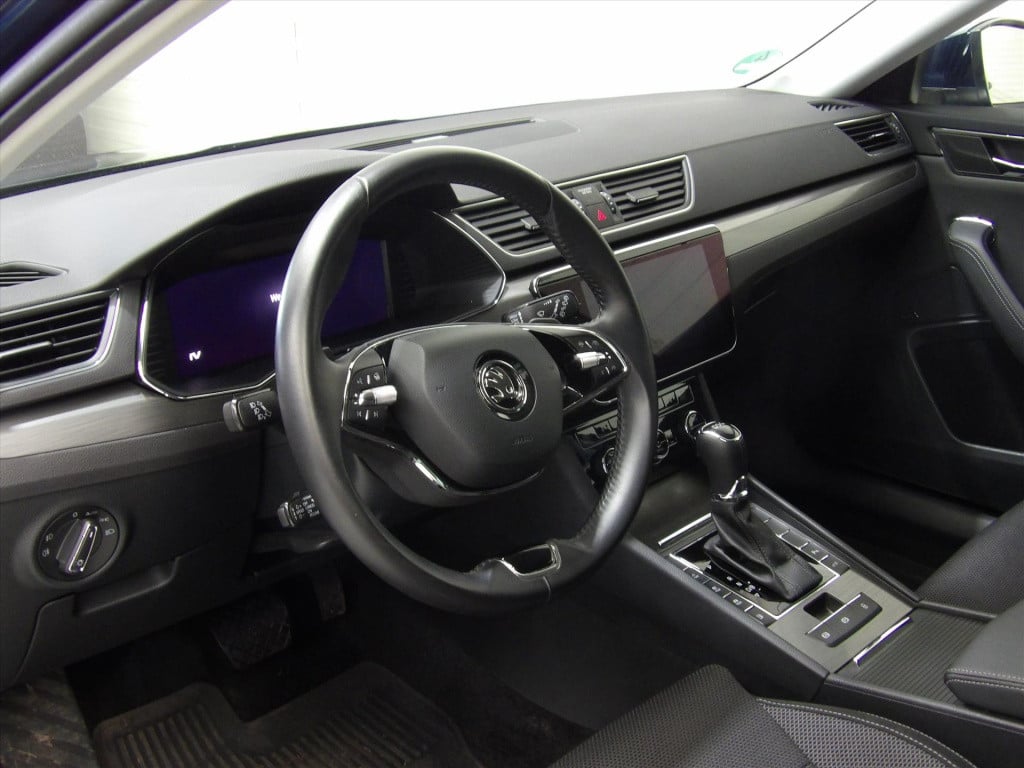 Skoda Superb combi 1.4 tsi phev 217pk dsg-6 style