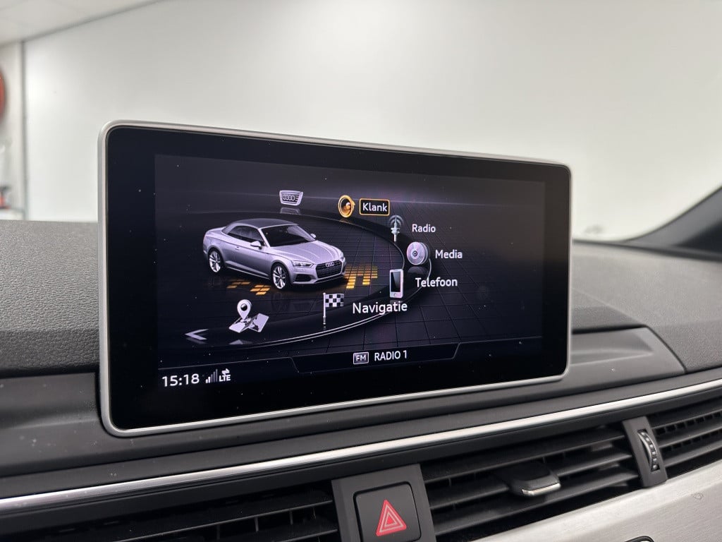 Audi A5 cabriolet 2.0 tfsi s line launch ed. 245pk | nekverwarming | 19'' |