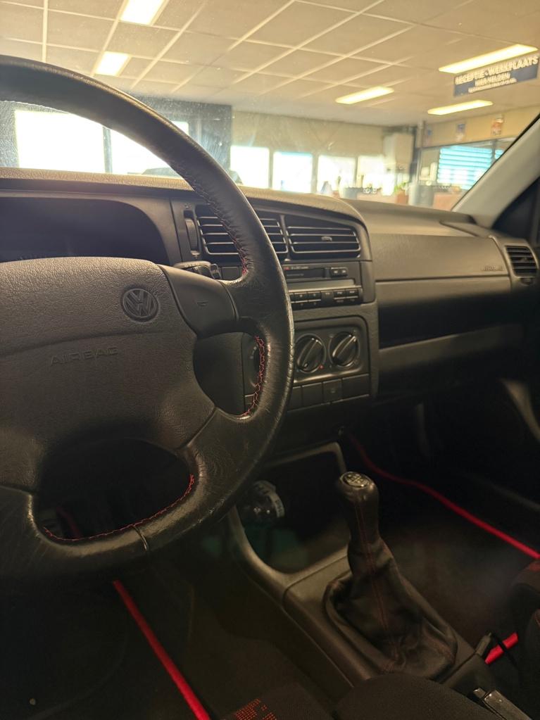 Volkswagen Golf 2.0 cl