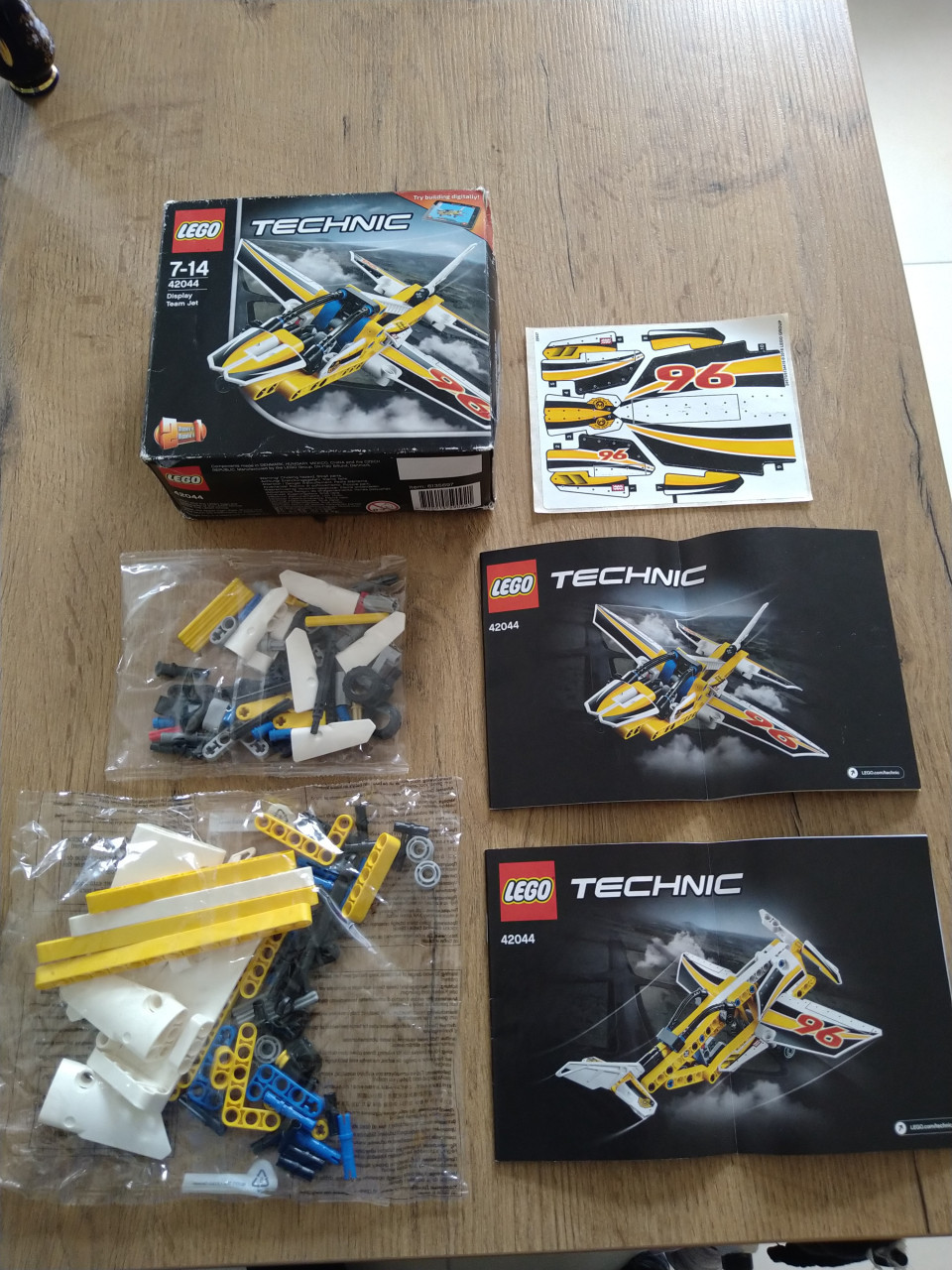 Lego vliegtuig 42044