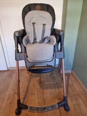 Maxi-Cosi Minla kinderstoel(essential graphite)