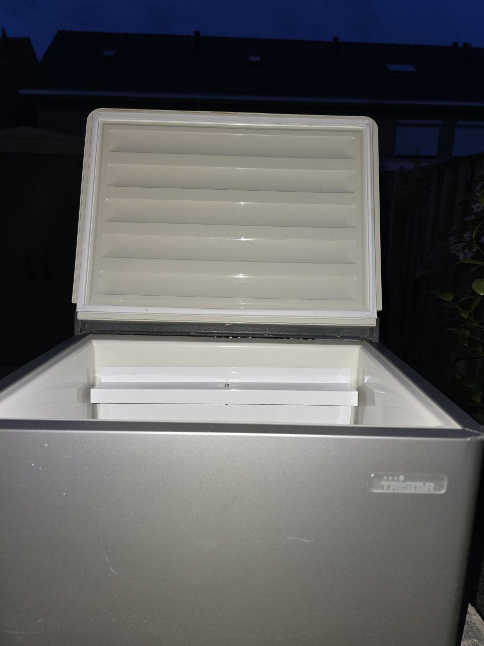 Te koop camping koelkastje