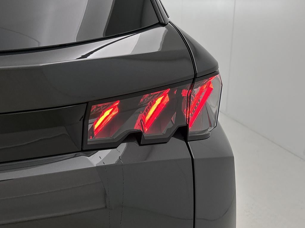 Peugeot 5008 hybrid 145 pk automaat gt | panoramadak | agr stoelen | trekha