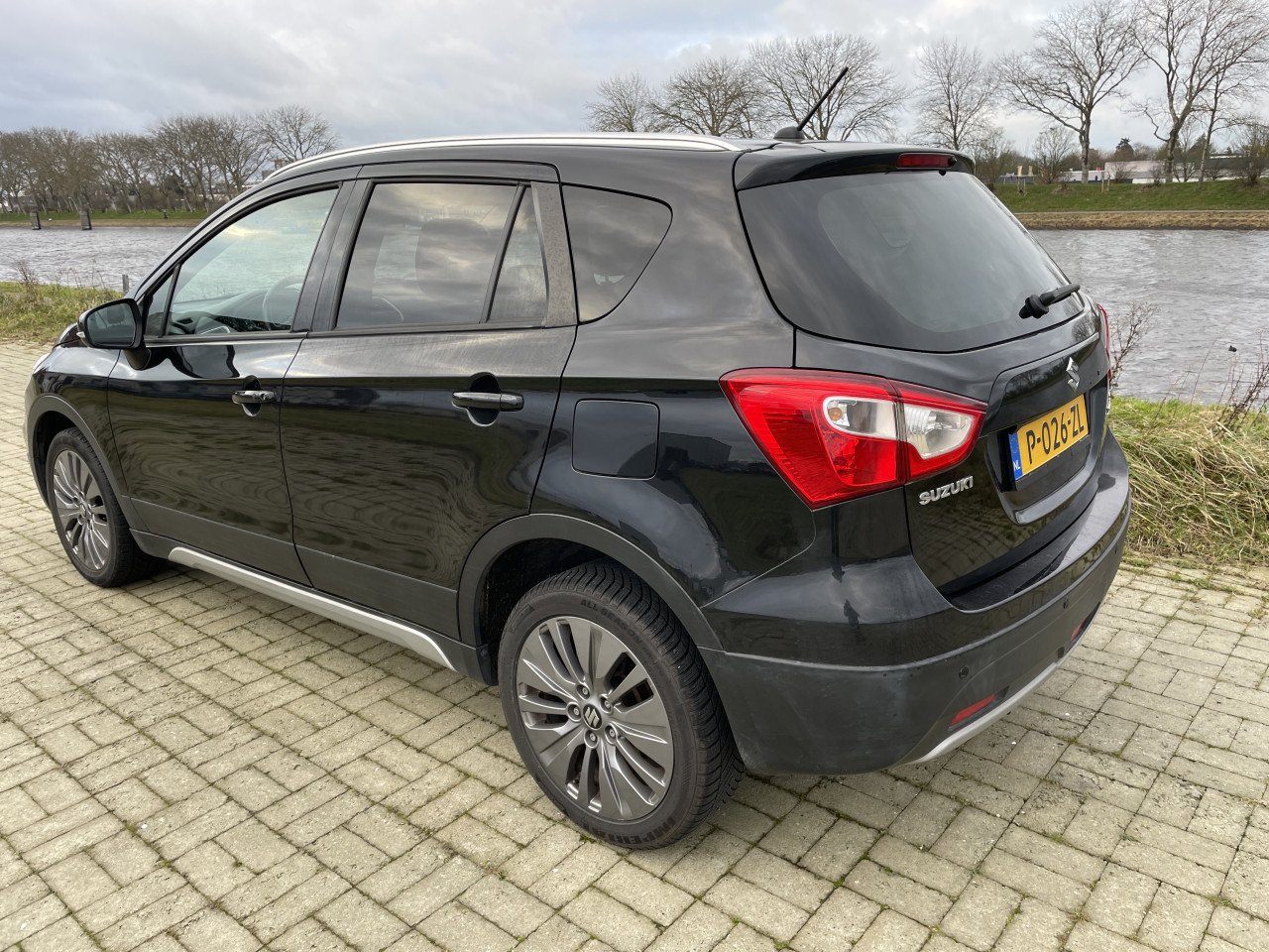 Suzuki sx4 s cross edition