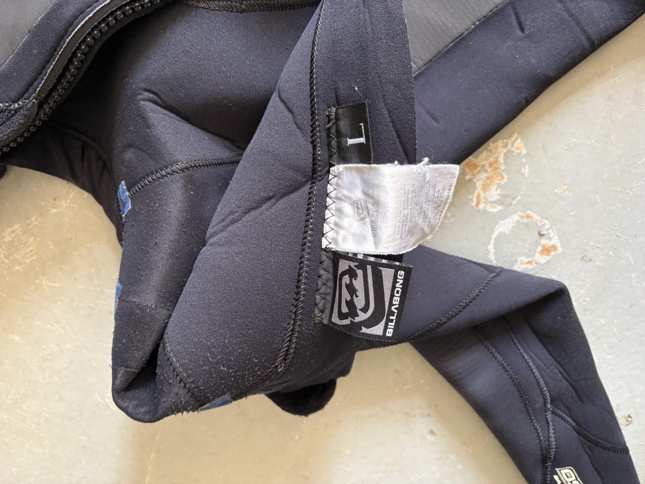 Billabong wetsuit