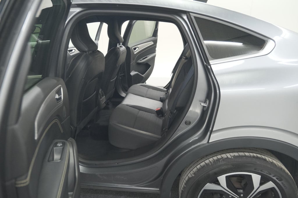 Renault Arkana mild hybrid 140 edc techno | 360 camera | dodehoekdetectie |