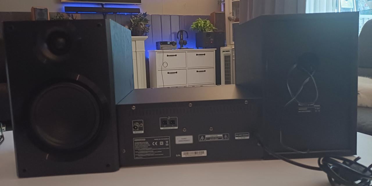 Micro set van merk kenwood