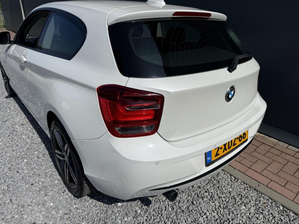 BMW 1 Serie 116i 136pk executive sportline 3-drs