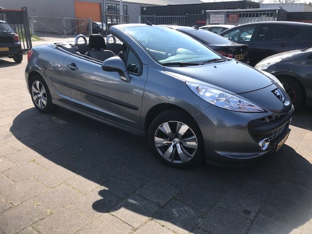 Peugeot 207 CC 2007