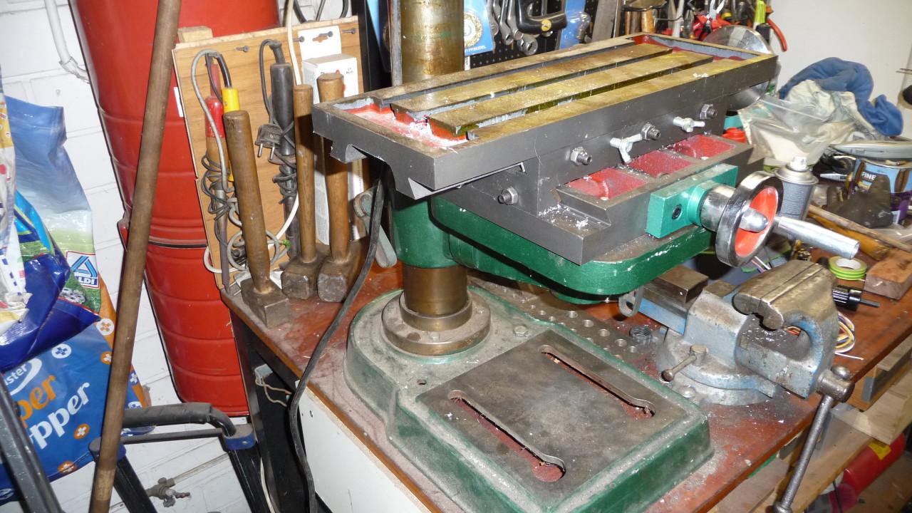 TE KOOP METAALFREES BANK merk HUVEMA